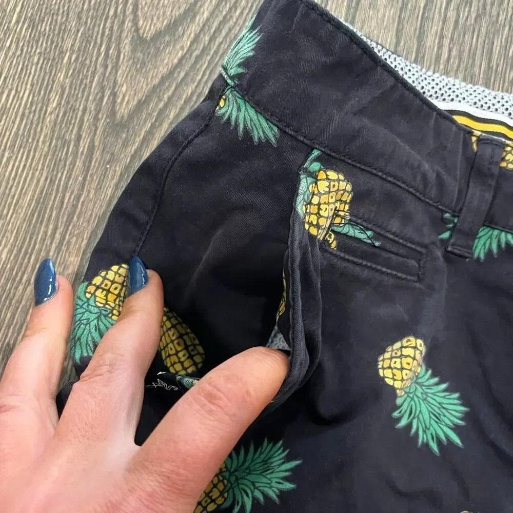 Cactus Man Ricky Singh Mens Chino Shorts Mid Rise Pineapple Print Black Size 29